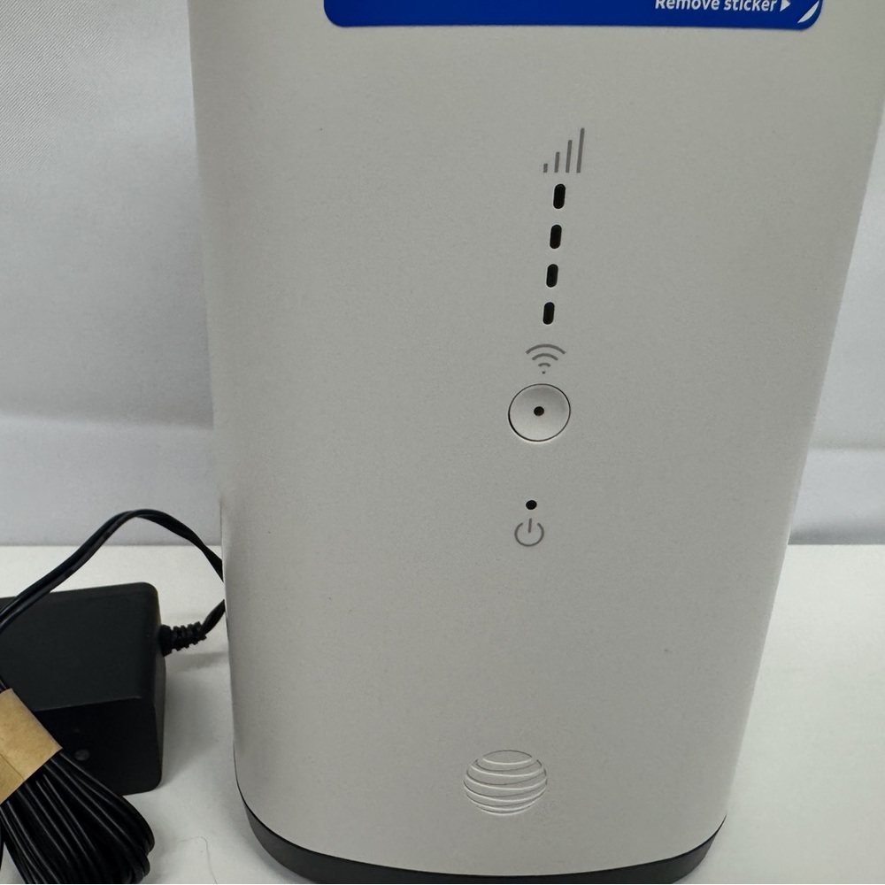 All-Fi Hub Wireless Router with Easy Setup QR Code - Picture 3 of 10